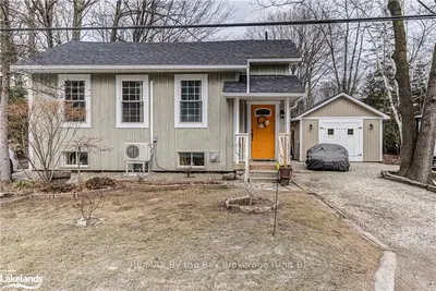 281 45TH Street S, Wasaga Beach, ON L9Z 1P9