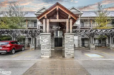 1 BRANDY LANE Drive 103, Collingwood, ON L9Y 0X4