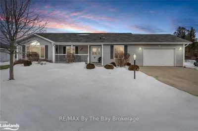 37 KENTUCKY Avenue, Wasaga Beach, ON L9Z 3A8