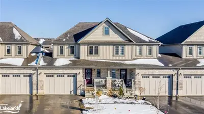 209 COLLINS Street, Collingwood, ON L9Y 1M5