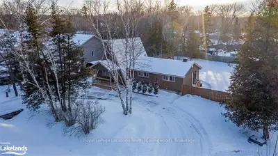28 74TH Street S, Wasaga Beach, ON L9Z 2G6