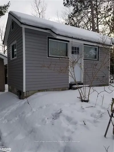 17 4TH Lane BUNKIE, Wasaga Beach, ON L9Z 2E9