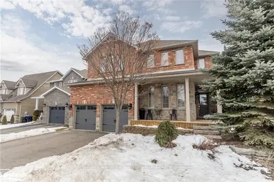 67 CLARK Street, Collingwood, ON L9Y 0H8