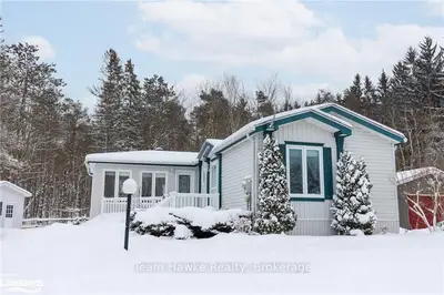 51 HIGHLAND Avenue, Tay, ON L4R 4K3