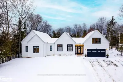 51 BROADVIEW Street, Collingwood, ON L9Y 3Z1
