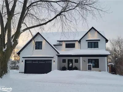 66 MAPLE Street, Collingwood, ON L9Y 2P6