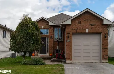 166 DYER Drive, Wasaga Beach, ON L9Z 1M1