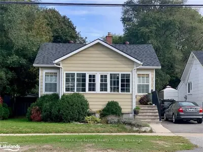 473 HURONTARIO Street, Collingwood, ON L9Y 2N2