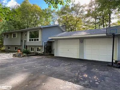 449 OXBOW PARK Drive, Wasaga Beach, ON L9Z 2T8