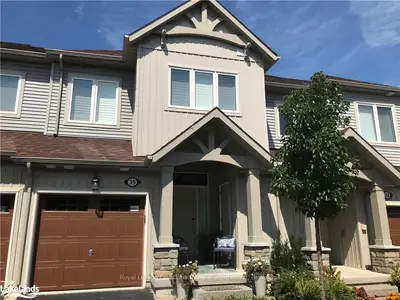 35 LETT Avenue, Collingwood, ON L9Y 0Z5