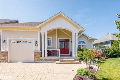28 Marine View Drive, Collingwood, On L9y 5a3