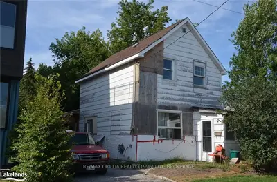118 ELGIN Street, Orillia, ON L3V 1S7