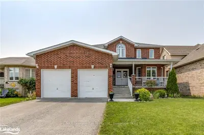 10 ST AMANT Road, Penetanguishene, ON L9M 0A1