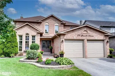 370 GRENVILLE Avenue, Orillia, ON L3V 7P7