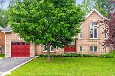 32 Cherry Sands Crescent, Wasaga Beach, On L9z 1p5