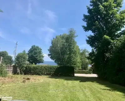 2256 LAKESHORE Road E, Oro-Medonte, ON L0K 1E0