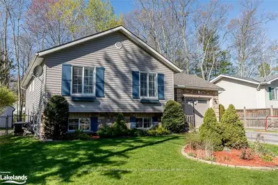 14 ANTIGUA Drive, Wasaga Beach, ON L9Z 2S3