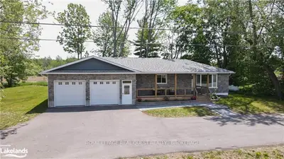 1549 15/16 Side Road E, Oro-medonte, On L0l 1t0