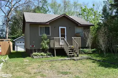 47 69TH Street N, Wasaga Beach, ON L9Z 1T9