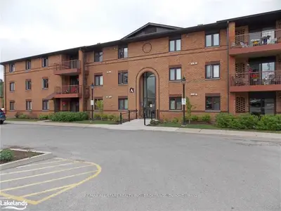 10 COULTER Street, Barrie, ON L4N 6R9