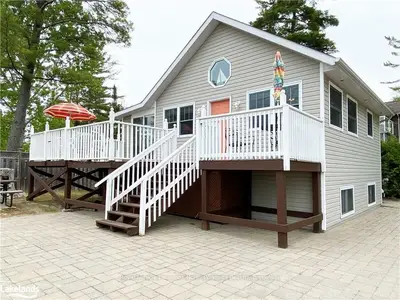 201 SHORE Lane, Wasaga Beach, ON L9Z 2J3