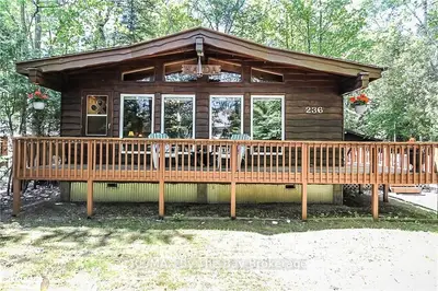 236 ZOO PARK Road, Wasaga Beach, ON L9Z 2P2