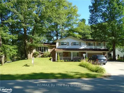 108 WILHELM Street, Wasaga Beach, ON L9Z 1R2