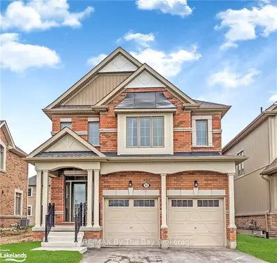 55 PORTLAND Street, Collingwood, ON L9Y 3Y8