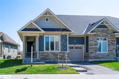 86 KARI Crescent, Collingwood, ON L9Y 0Z7