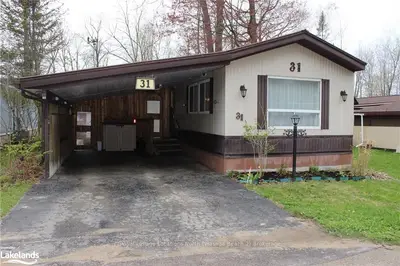 31 GEORGIAN GLEN Drive, Wasaga Beach, ON L9Z 1K7