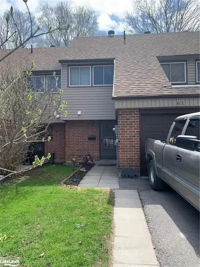 441 BARRIE Road 61, Orillia, ON L3V 6T9