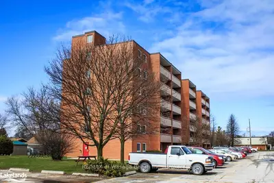 460 ONTARIO Street 401, Collingwood, ON L9Y 4E5