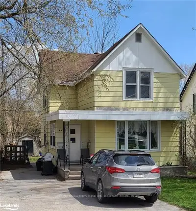 72 DUNEDIN Street, Orillia, ON L3V 5T5