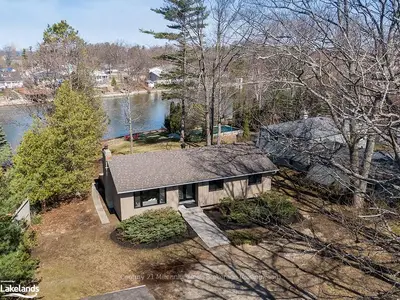 1880 River Road W, Wasaga Beach, ON L9Z 1K9