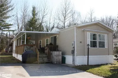 92 Georgian Glen Drive, Wasaga Beach, ON L9Z 1K8