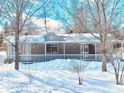 58 47TH Street S, Wasaga Beach, ON L9Z 1Y6
