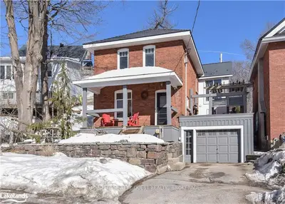 112 PENETANG Street, Orillia, ON L3V 3N5