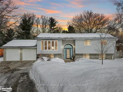 8 ISLANDVIEW Crescent, Wasaga Beach, ON L9Z 2V6