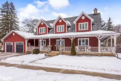 271 Oak Street, Collingwood, On L9y 2y2
