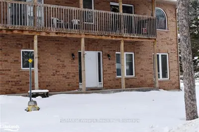 4 10TH Street S, Wasaga Beach, ON L9Z 2J8