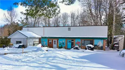 4345 Huronia Road, Severn, ON L3V 0G6