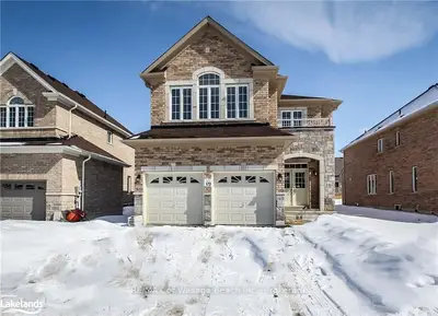 22 FALVO Street, Wasaga Beach, ON L9Z 0G8