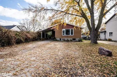 74 Manning Avenue, Collingwood, On L9y 2e6