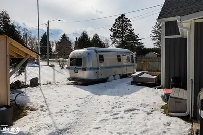 401 Spruce Street, Collingwood, On L9y 3h5