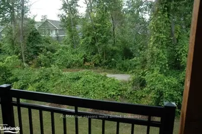 2 Brandy Lane Drive 203, Collingwood, On L9y 0x4