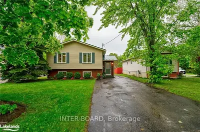 26 Adair Street, Orillia, On L3v 2x2