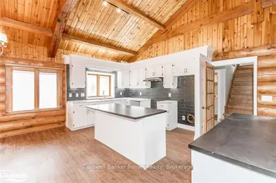58 NATURES Trail, Wasaga Beach, ON L9Z 0H4