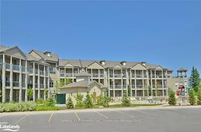 764 River Road E 204, Wasaga Beach, On L9z 2m7