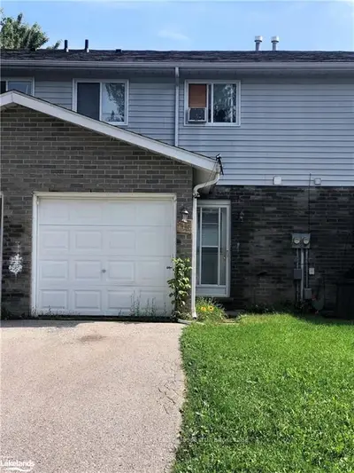 25 South Street 119, Orillia, On L3v 7m7