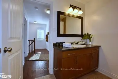 54 Clark Street, Collingwood, On L9y 0h8